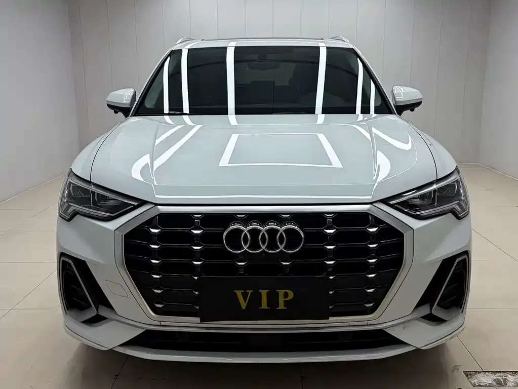Audi Q3 — фото 9