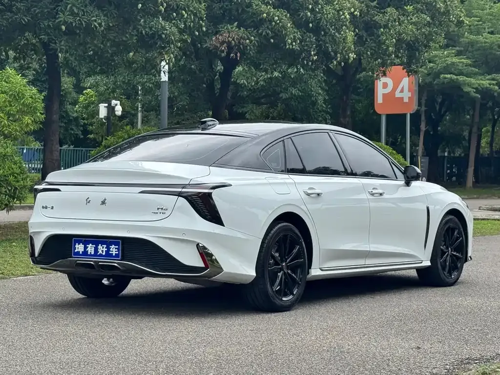 Hongqi H6 — фото 9
