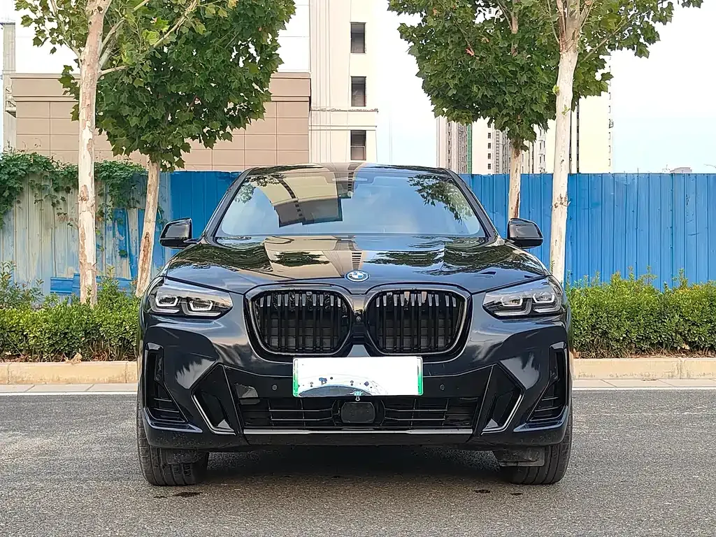 BMW iX3 2024 из CN, фото 7