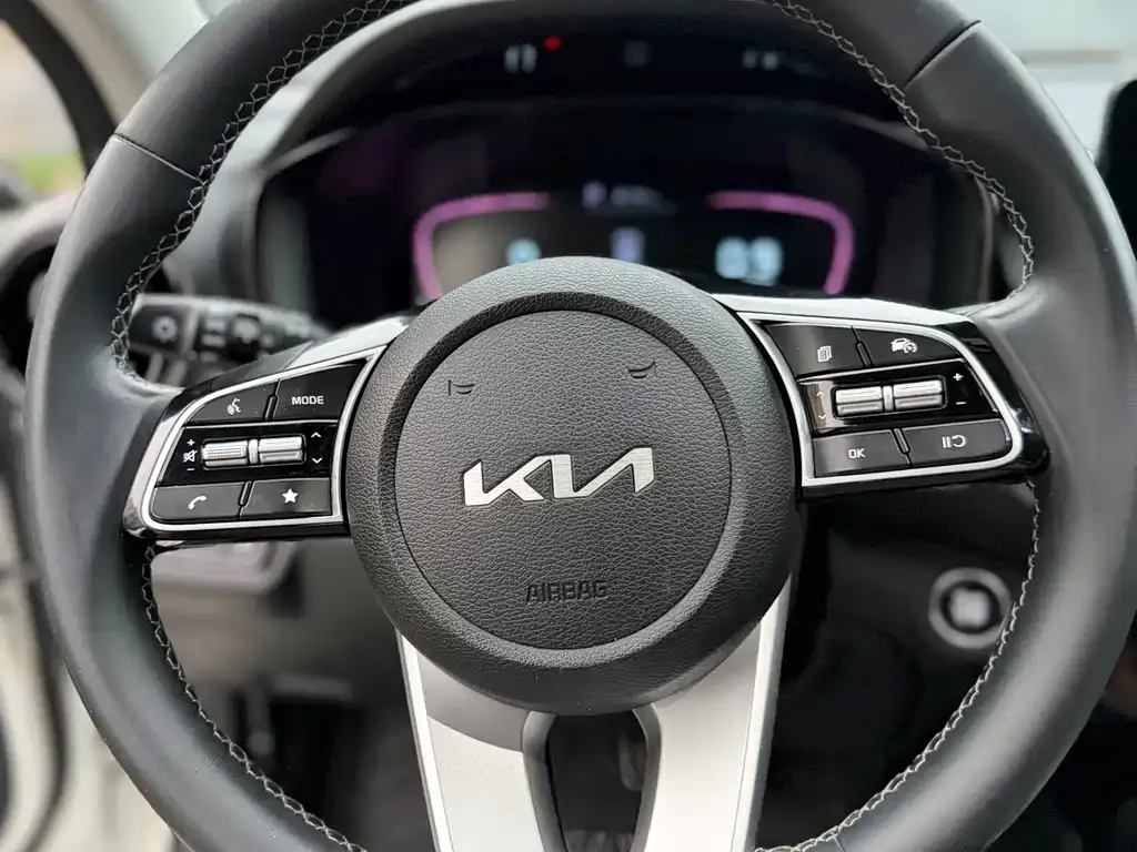Kia K3 — фото 10