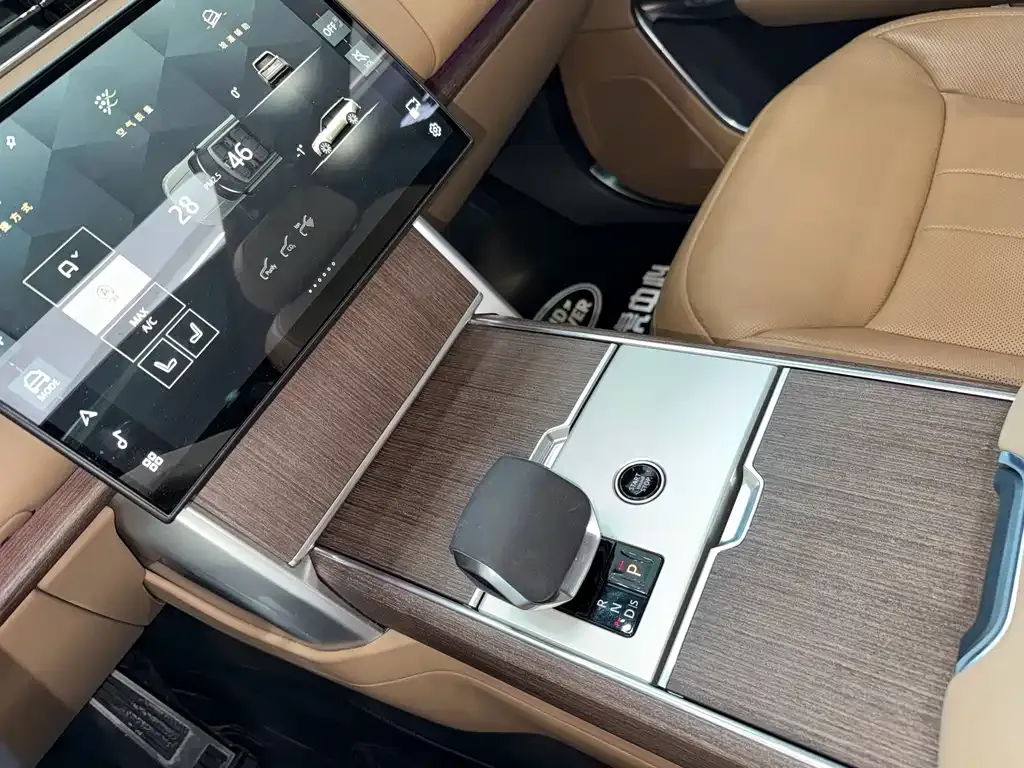 Land Rover Range Rover — фото 10