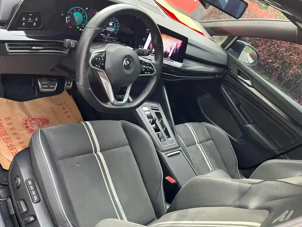 Volkswagen Golf 2021 из CN, фото 8