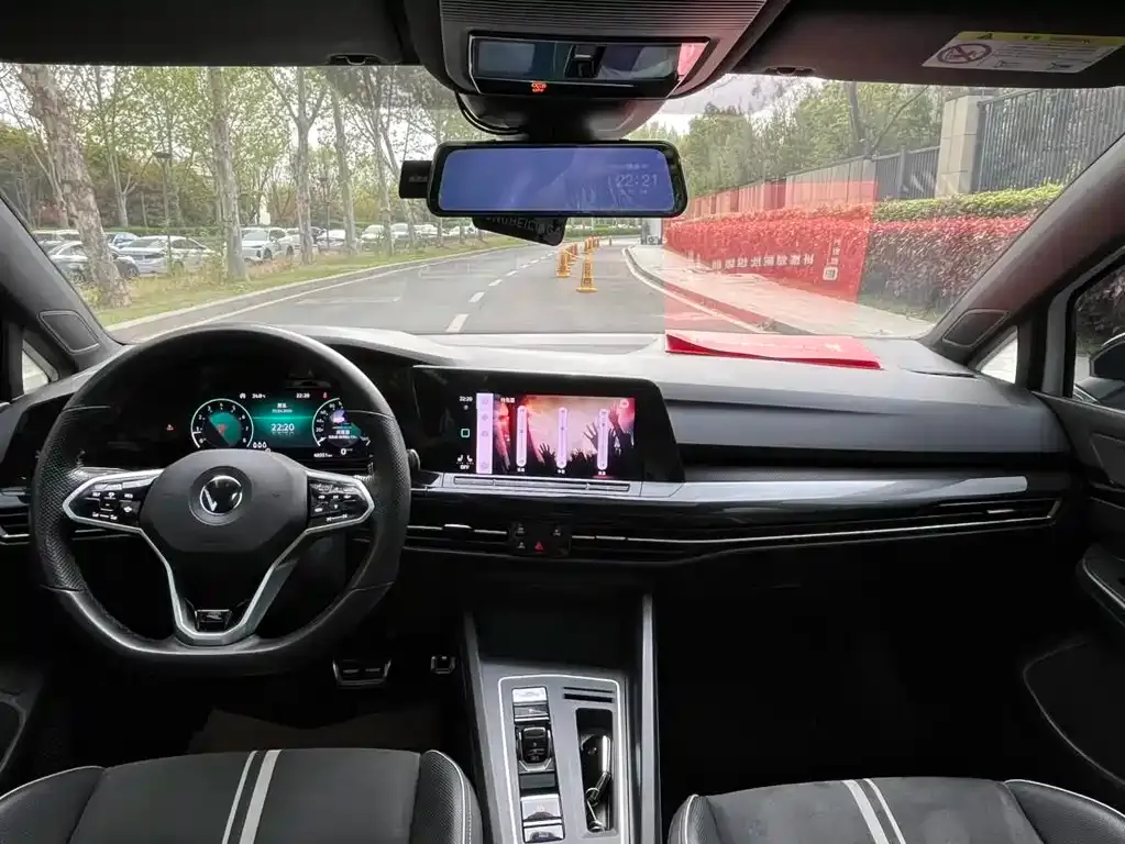 Volkswagen Golf 2021 из CN, фото 6