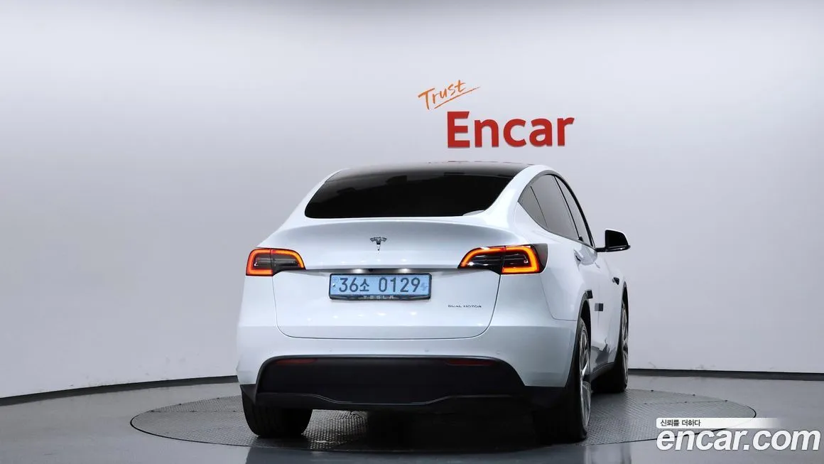 Tesla Model Y 2021 из KR, фото 4