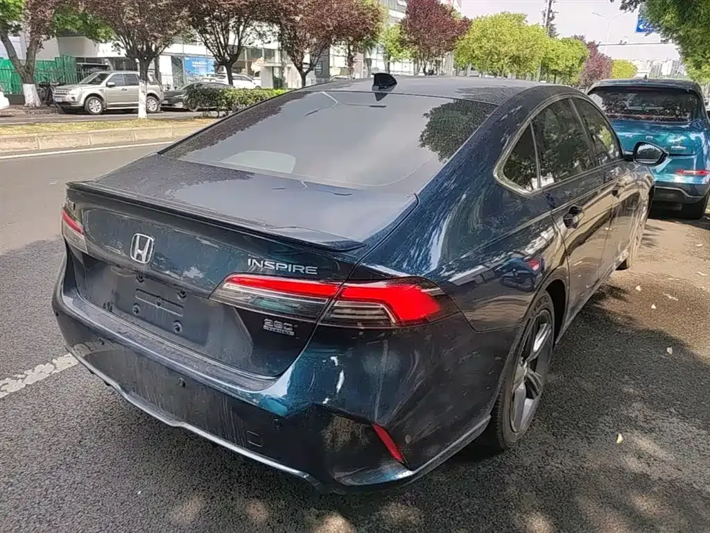 Honda Inspire 2023 из CN, фото 5