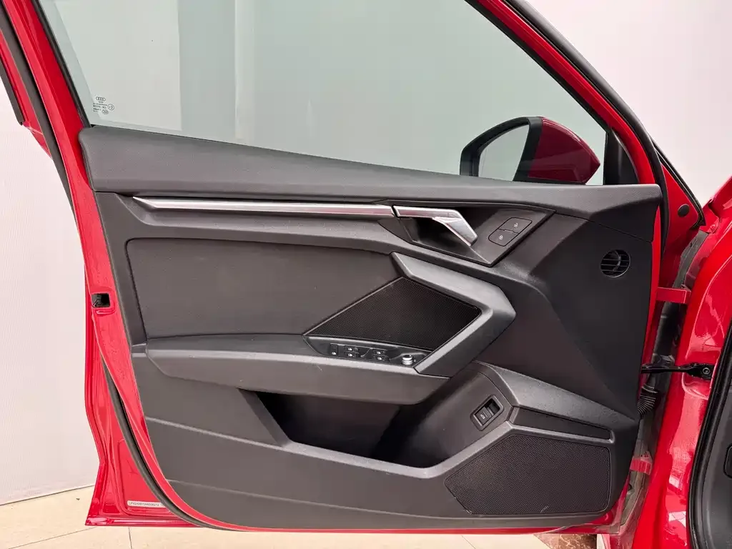 Audi A3 2022 из CN, фото 4