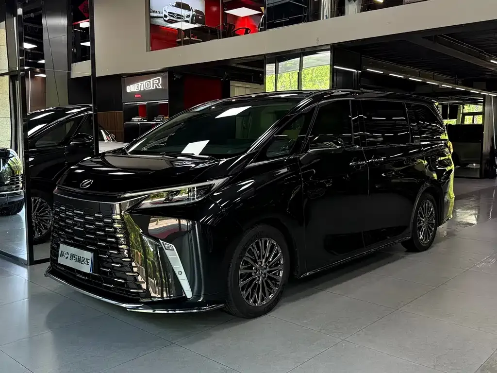 Lexus LM 2024 из CN, фото 1