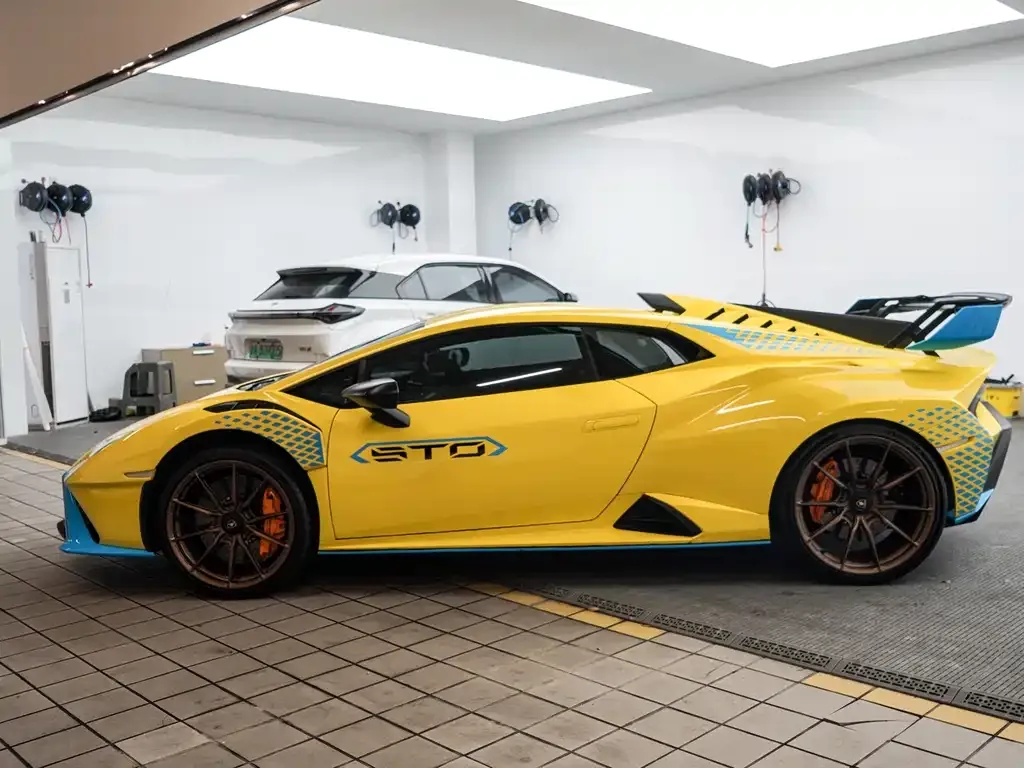 Lamborghini Huracan — фото 2