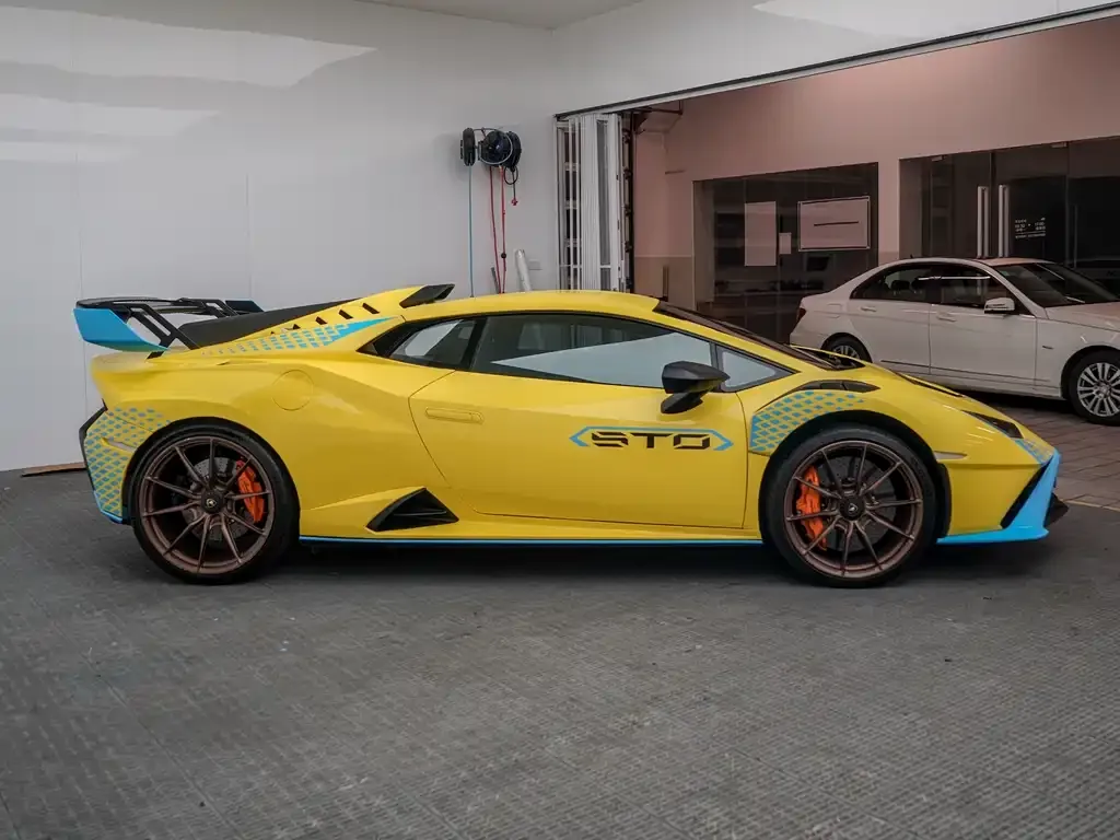 Lamborghini Huracan — фото 10