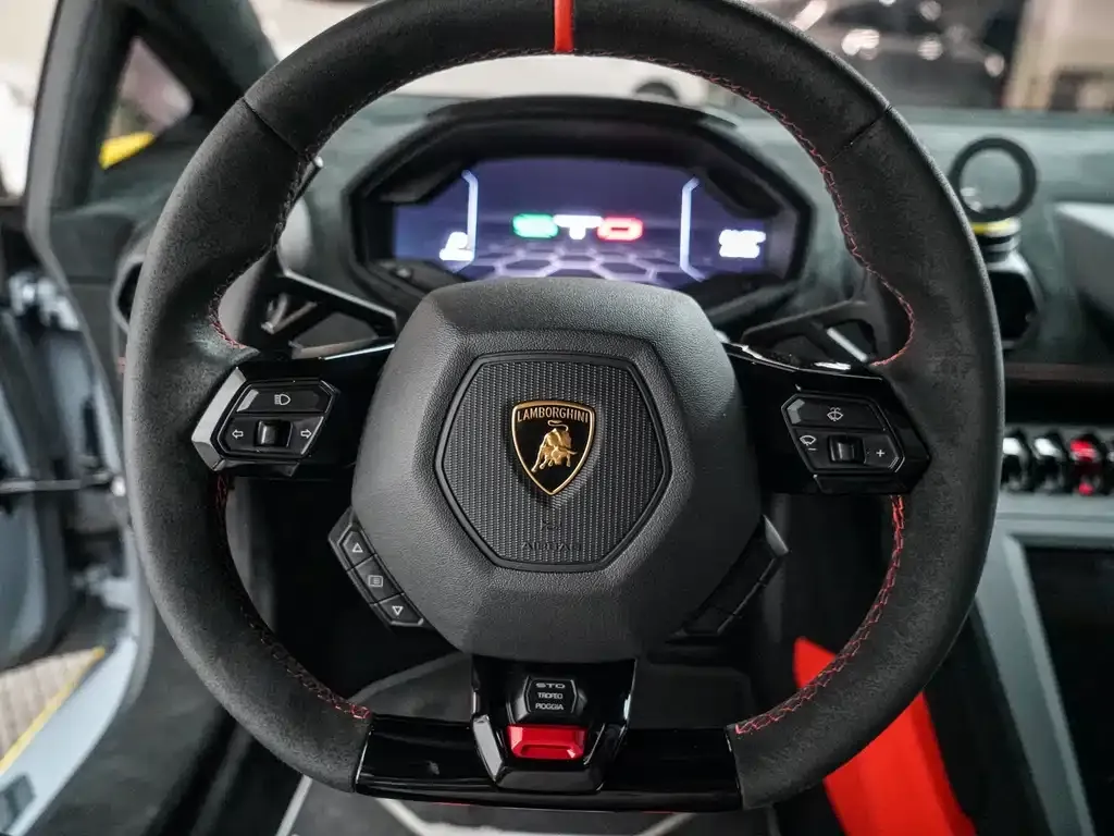 Lamborghini Huracan — фото 5