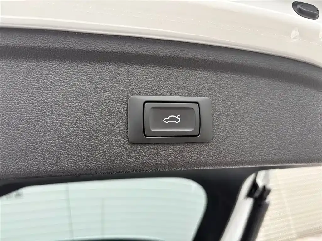 Audi A3 — фото 7