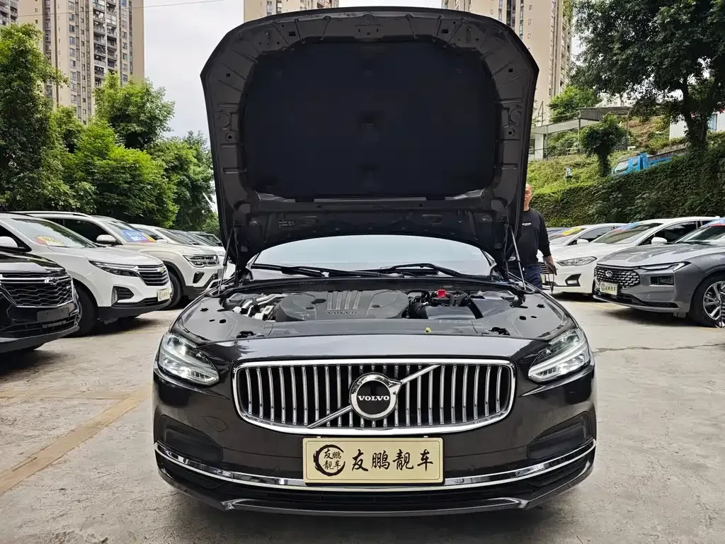 Volvo S90 — фото 9