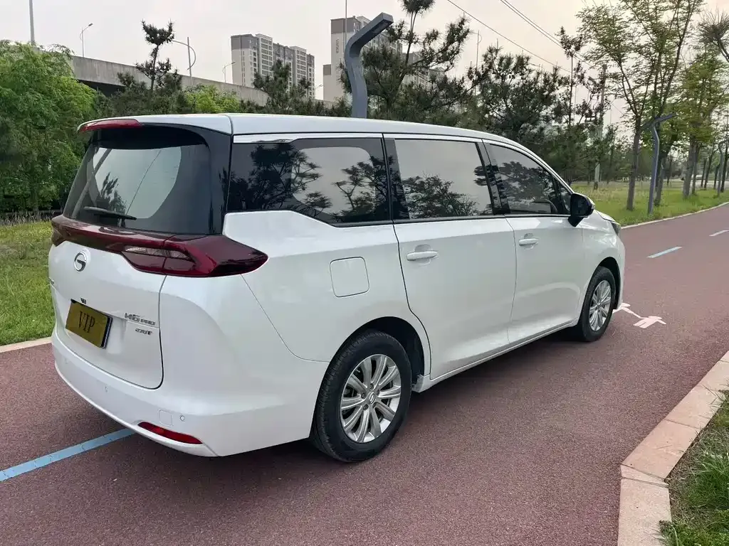 GAC Motor Trumpchi M6 — фото 9