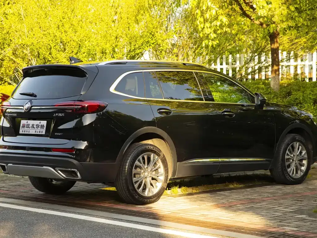 Buick Envision Plus — фото 6