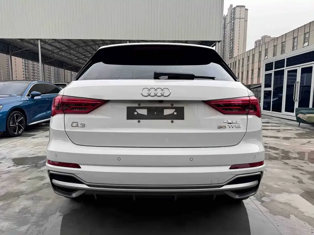 Audi Q3 — фото 2