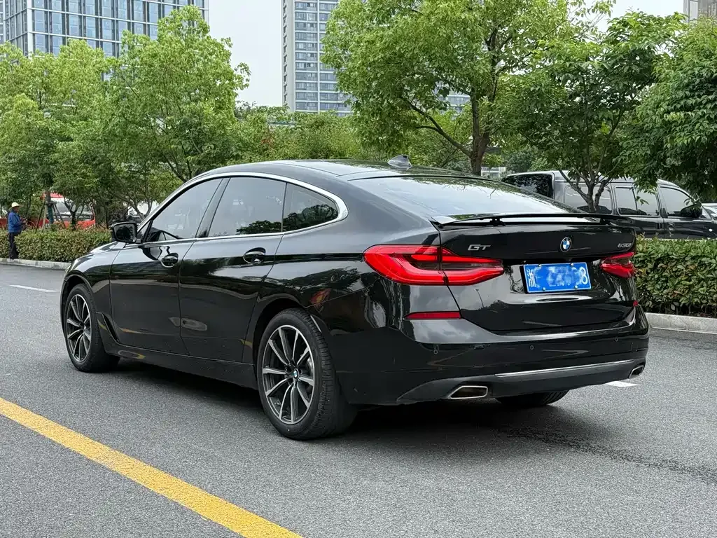 BMW 6 Series GT — фото 8