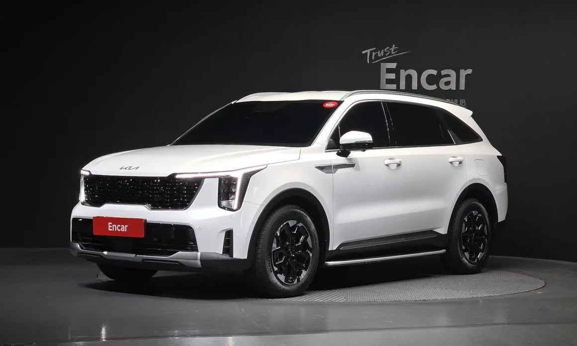 Kia Sorento — фото 1
