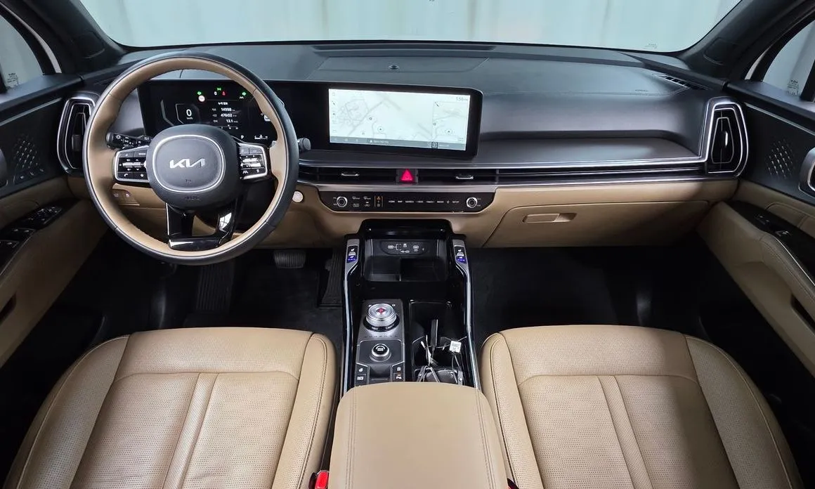 Kia Sorento — фото 7