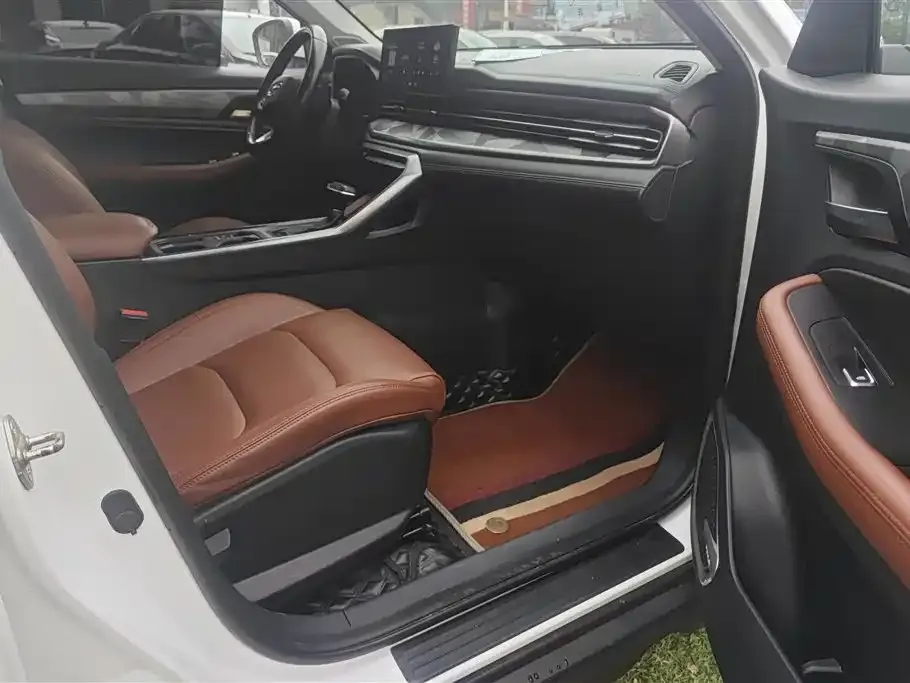 Geely Vision X6 2022 из CN, фото 2