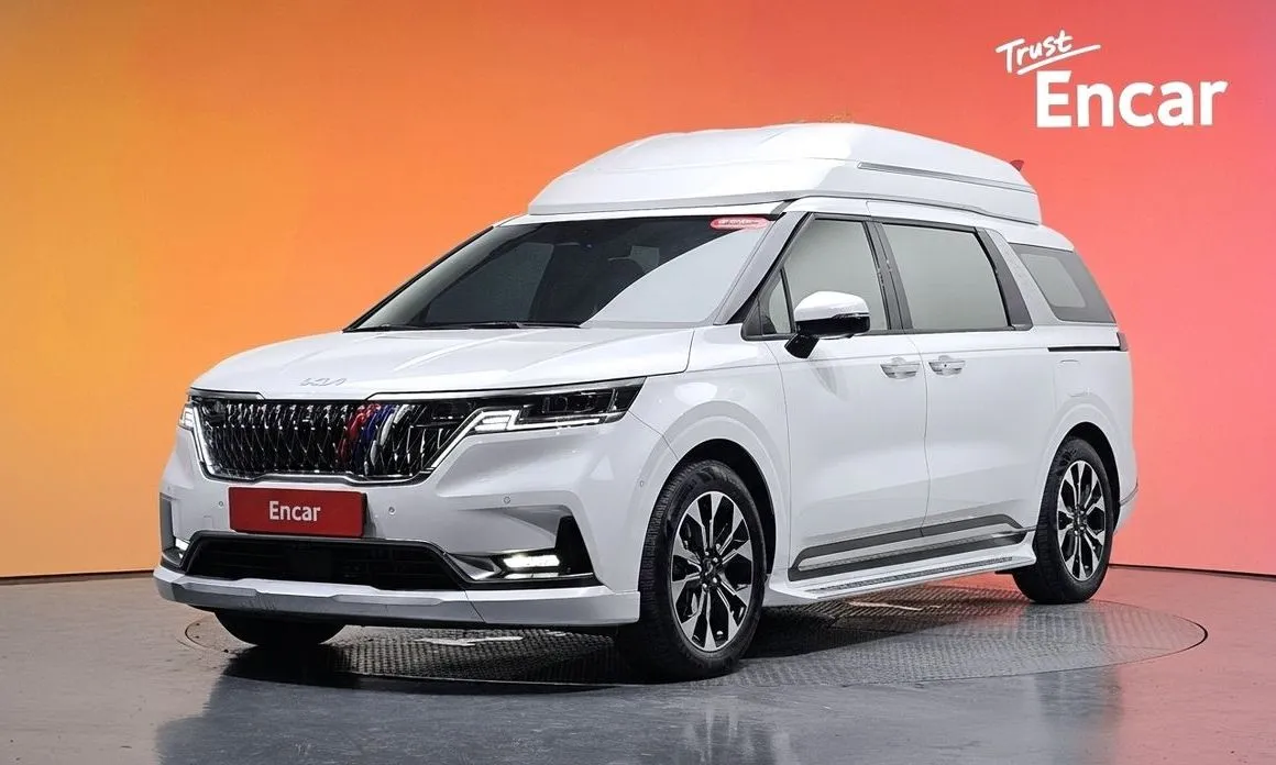 Kia Carnival — фото 1