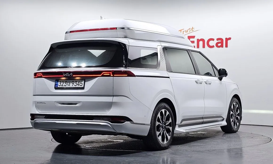 Kia Carnival — фото 4