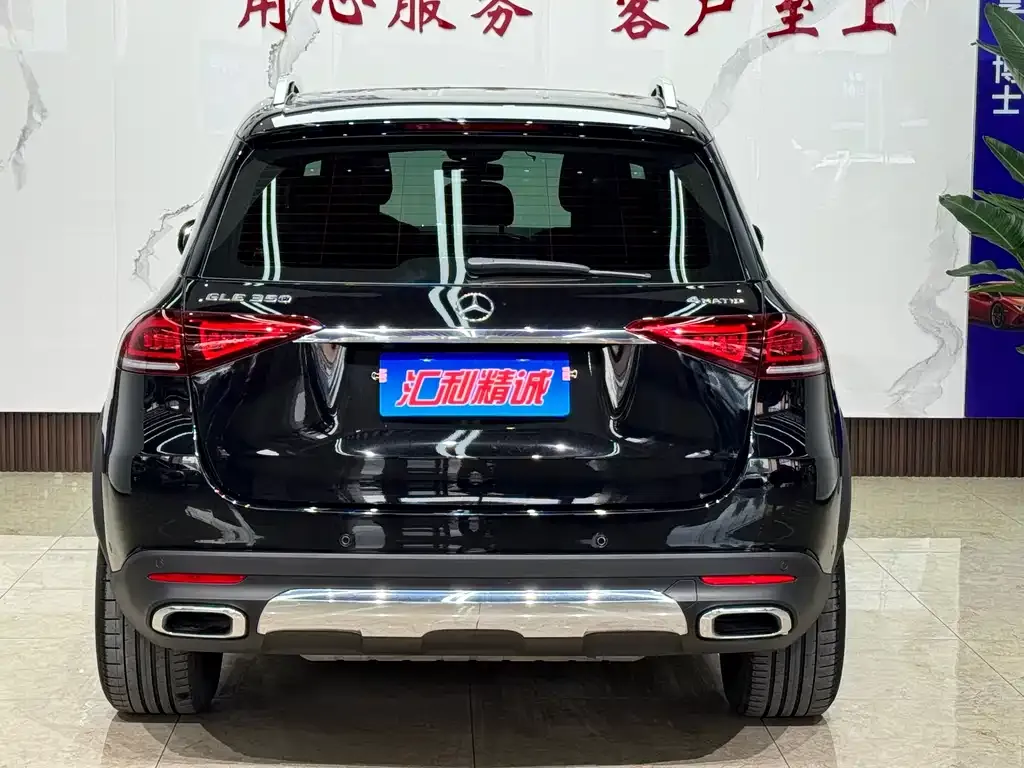 Mercedes-Benz GLE — фото 8
