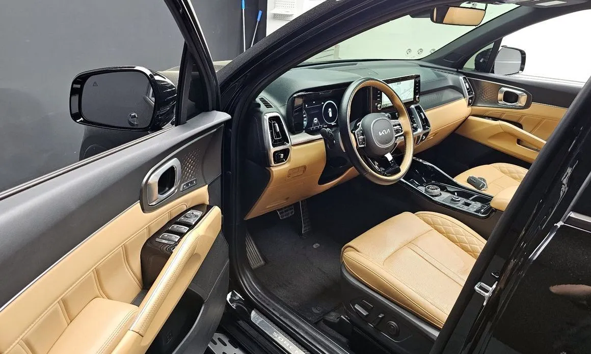 Kia Sorento — фото 5