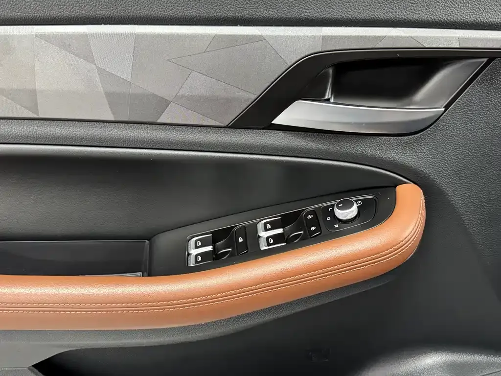 Geely Vision X6 — фото 10