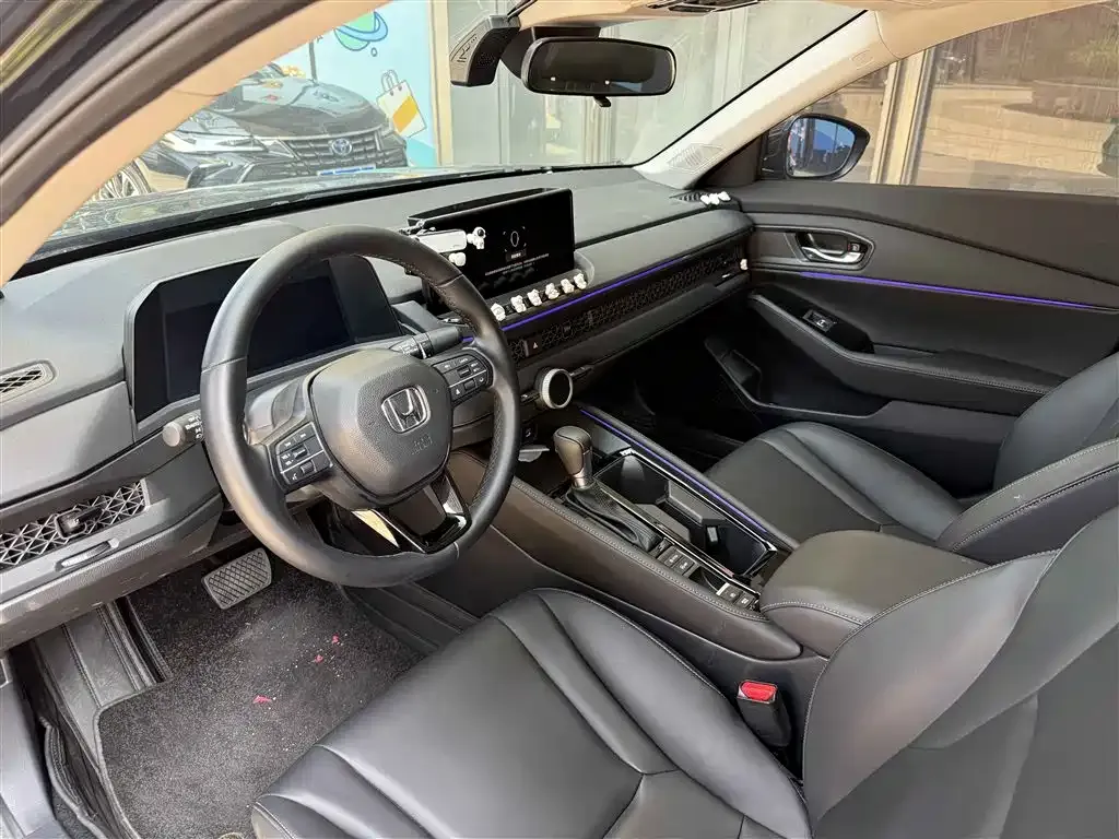 Honda Accord — фото 2