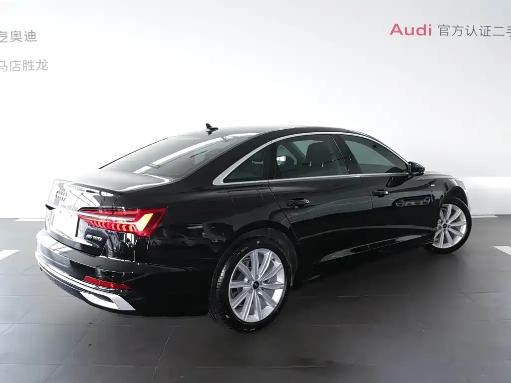 Audi A6L — фото 5