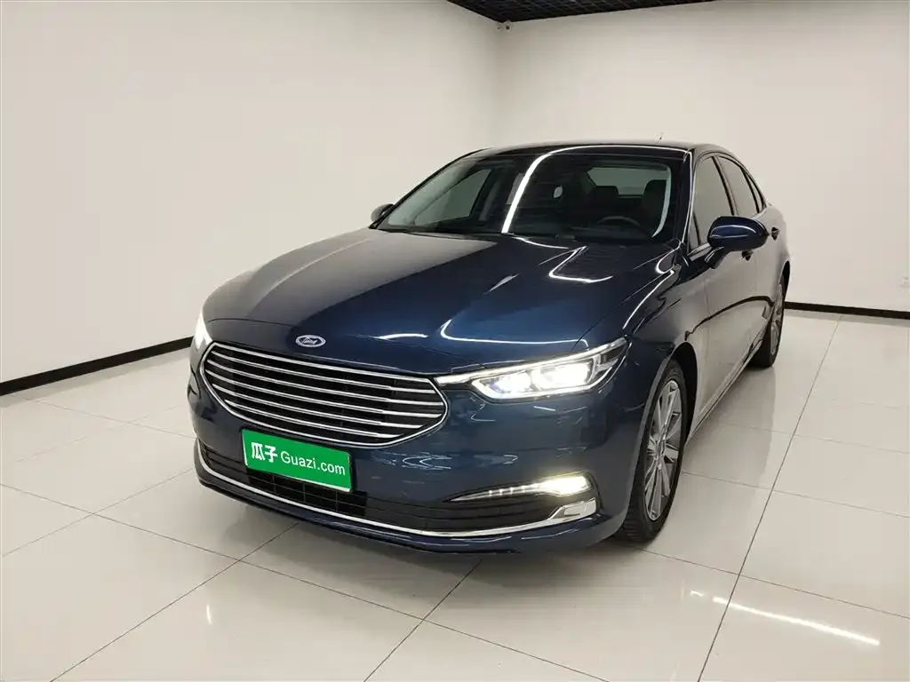 Ford Taurus 2022 из CN, фото 4