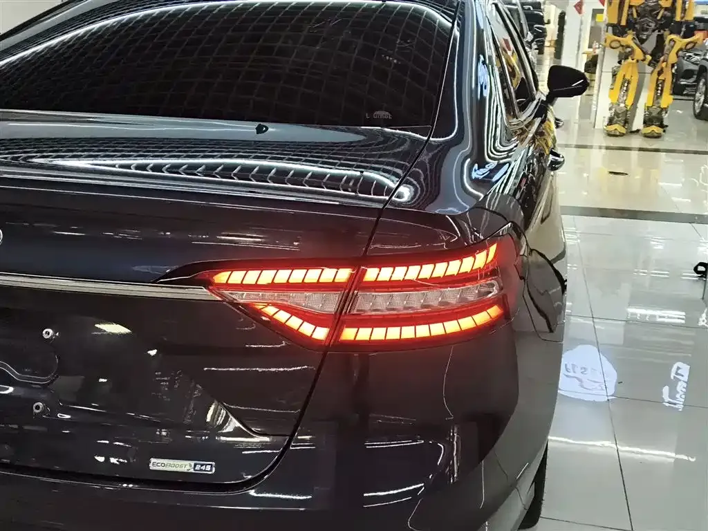 Ford Taurus 2022 из CN, фото 6