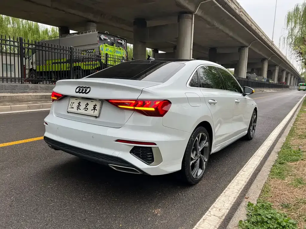 Audi A3 — фото 9