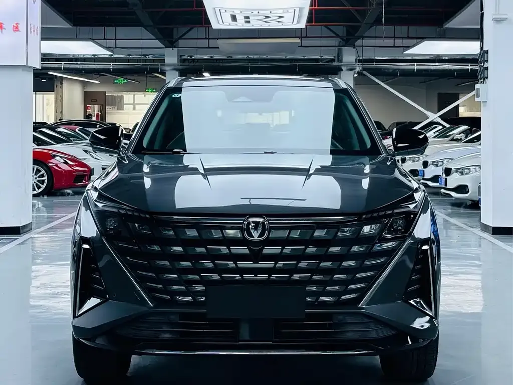 Changan UNI-Z 2024 из CN, фото 6