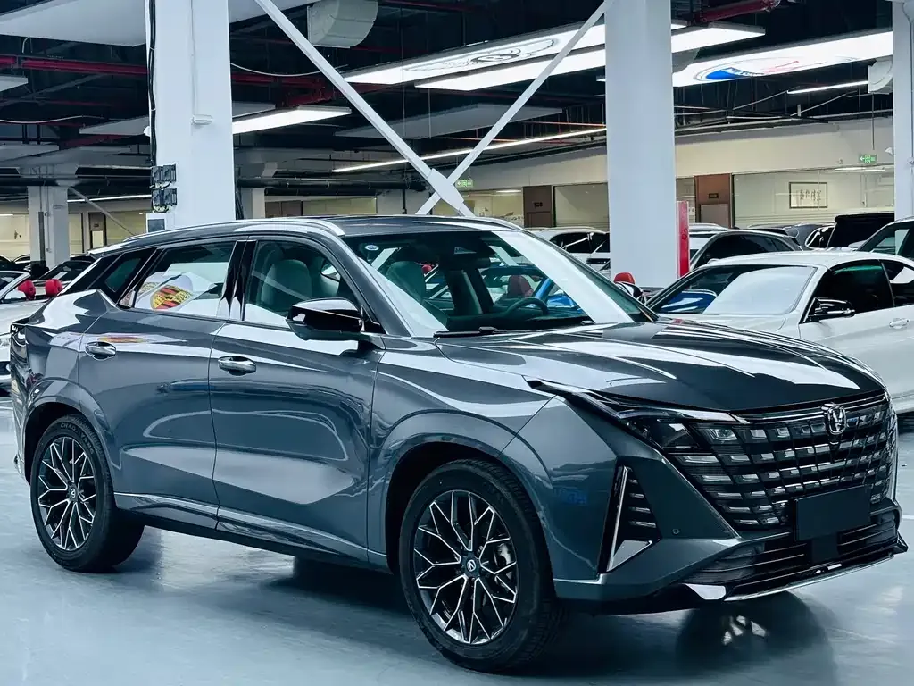 Changan UNI-Z 2024 из CN, фото 3