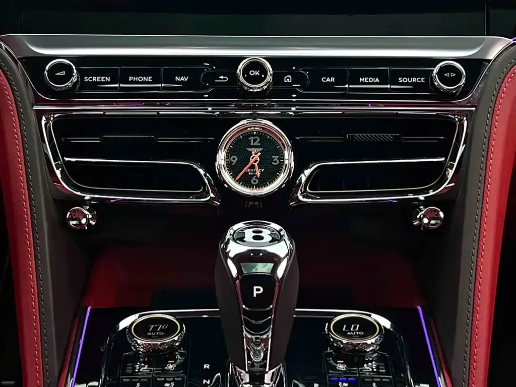 Bentley Flying Spur PHEV 2022 из CN, фото 2