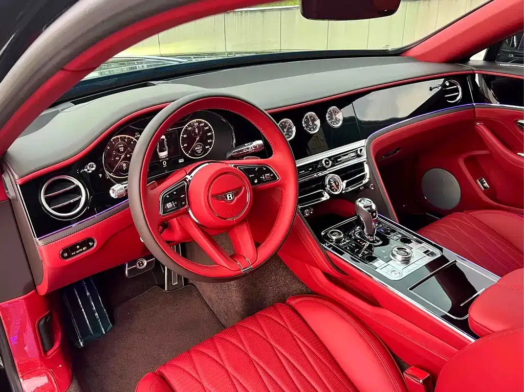 Bentley Flying Spur PHEV 2022 из CN, фото 3