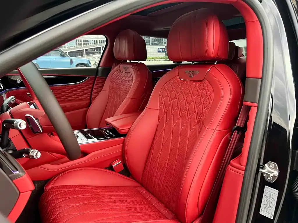 Bentley Flying Spur PHEV 2022 из CN, фото 10
