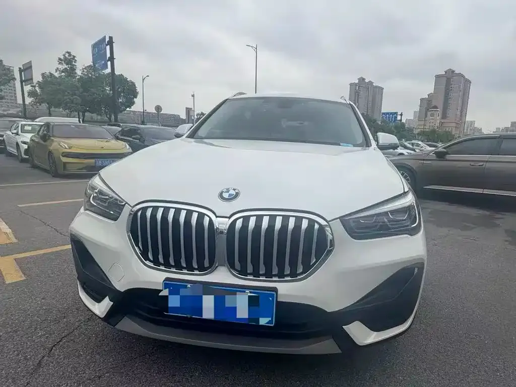 BMW X1 — фото 4