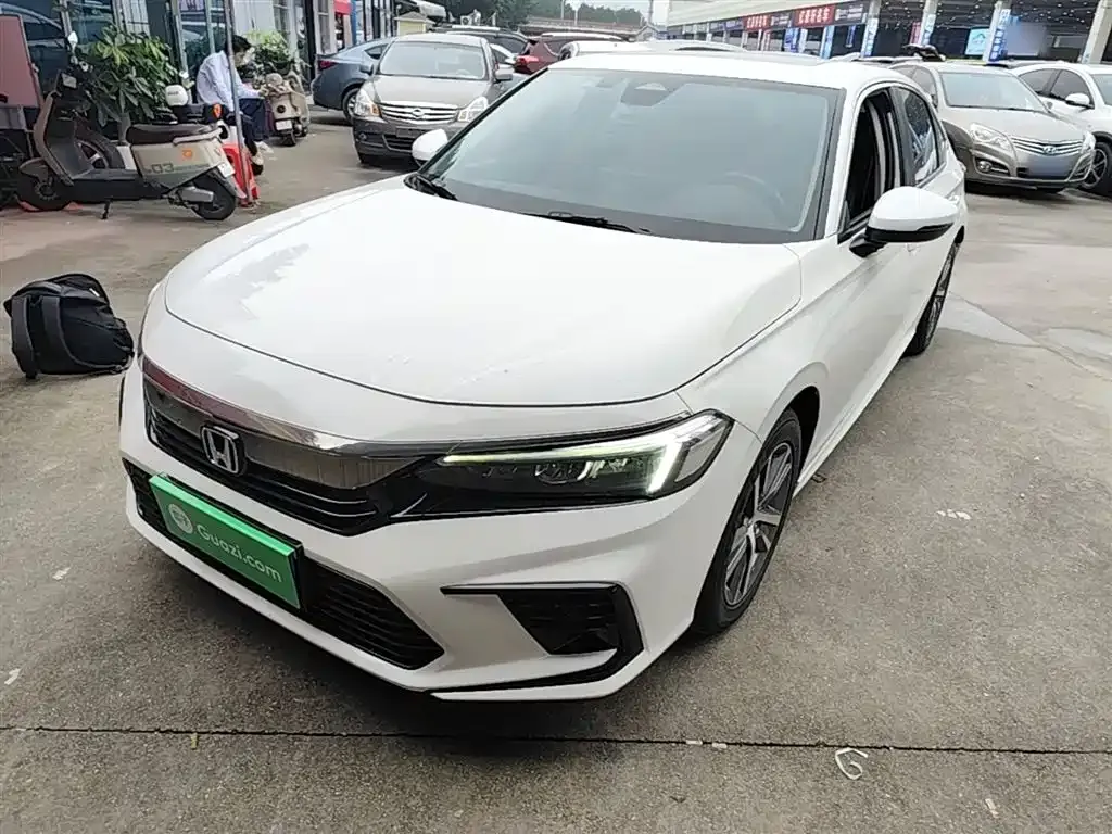 Honda Civic — фото 1