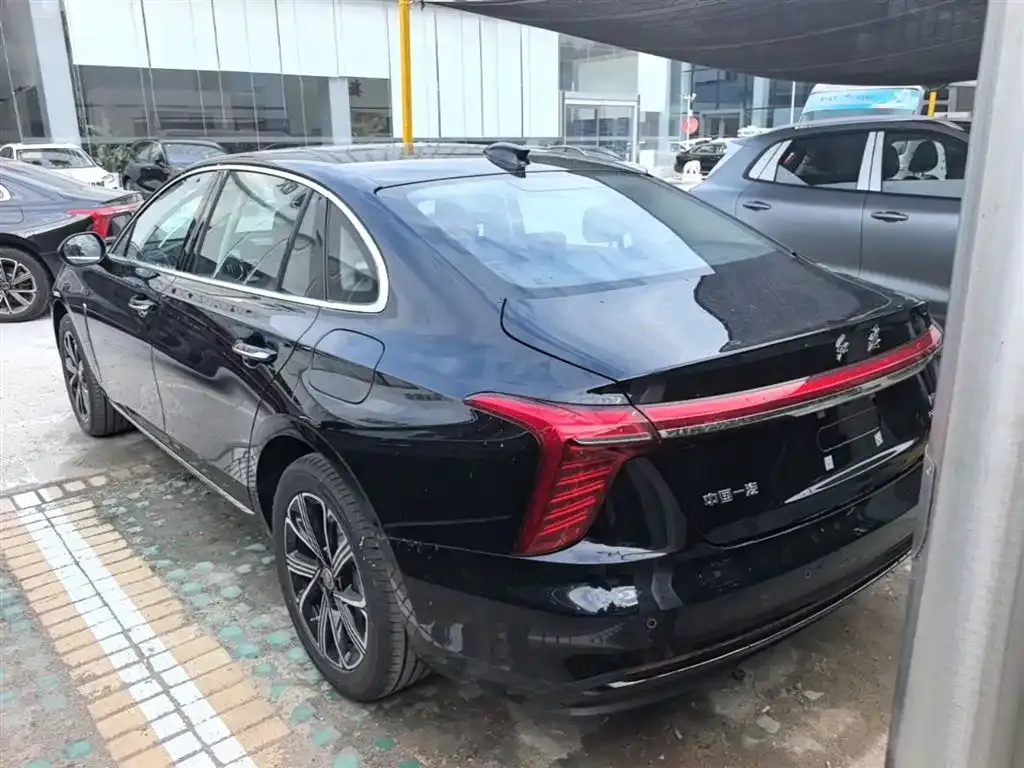 Hongqi H5 PHEV 2026 из CN, фото 5