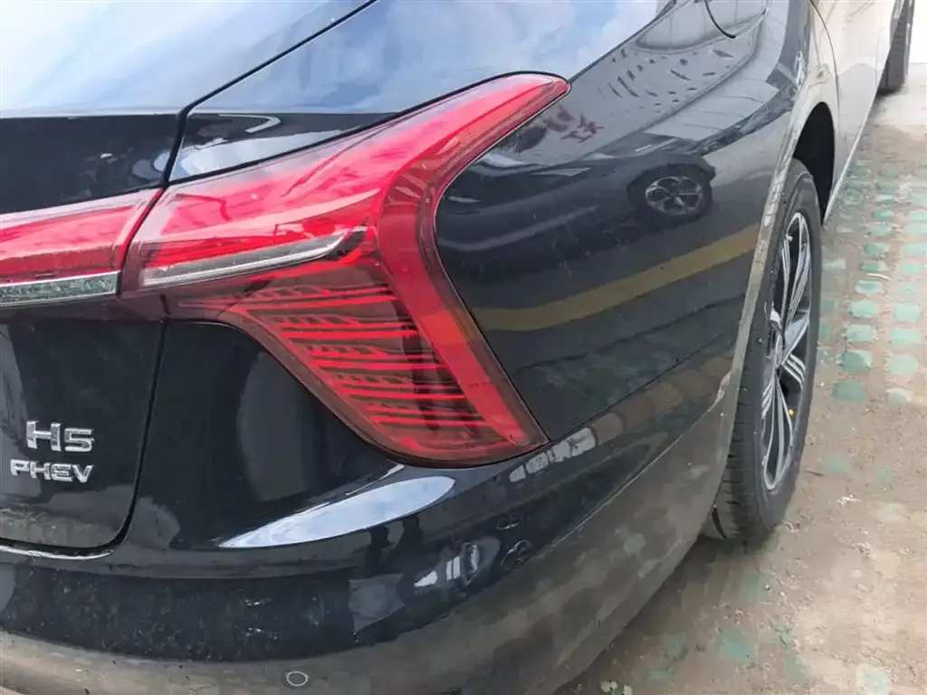 Hongqi H5 PHEV 2026 из CN, фото 8