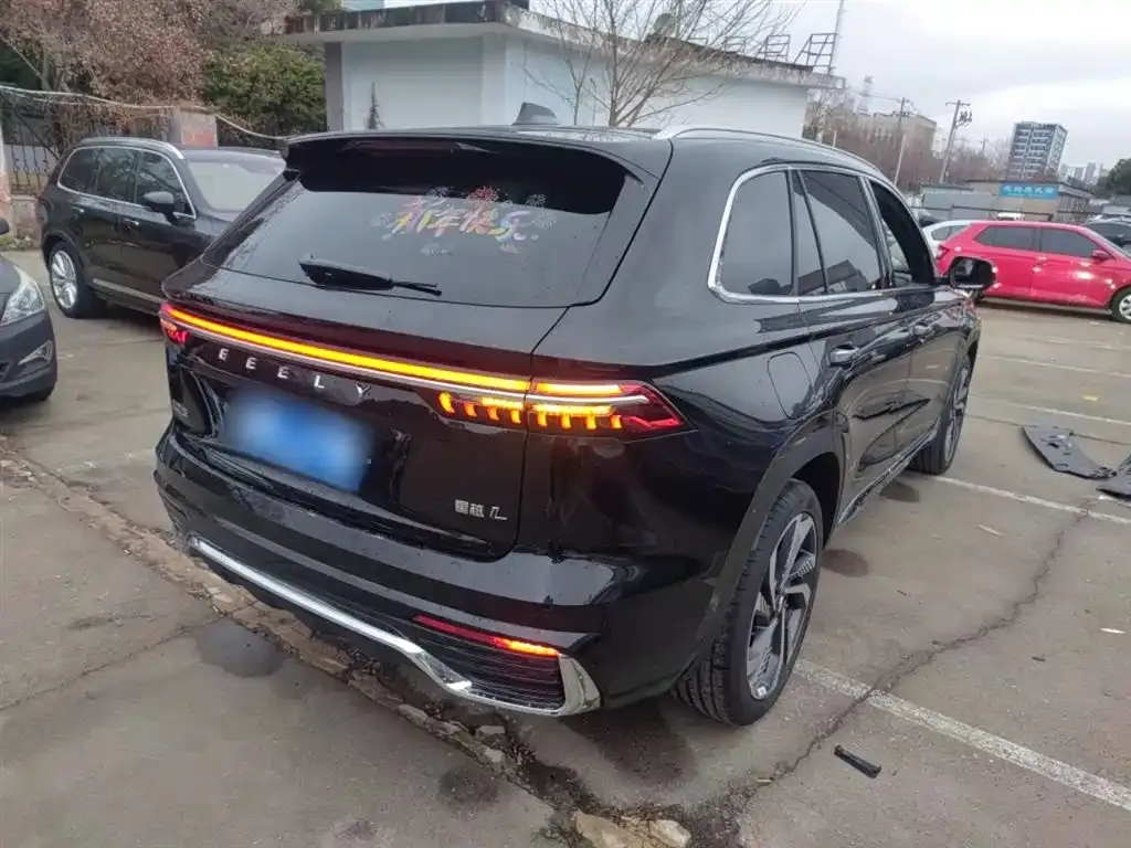 Geely Xingyue L 2024 из CN, фото 3