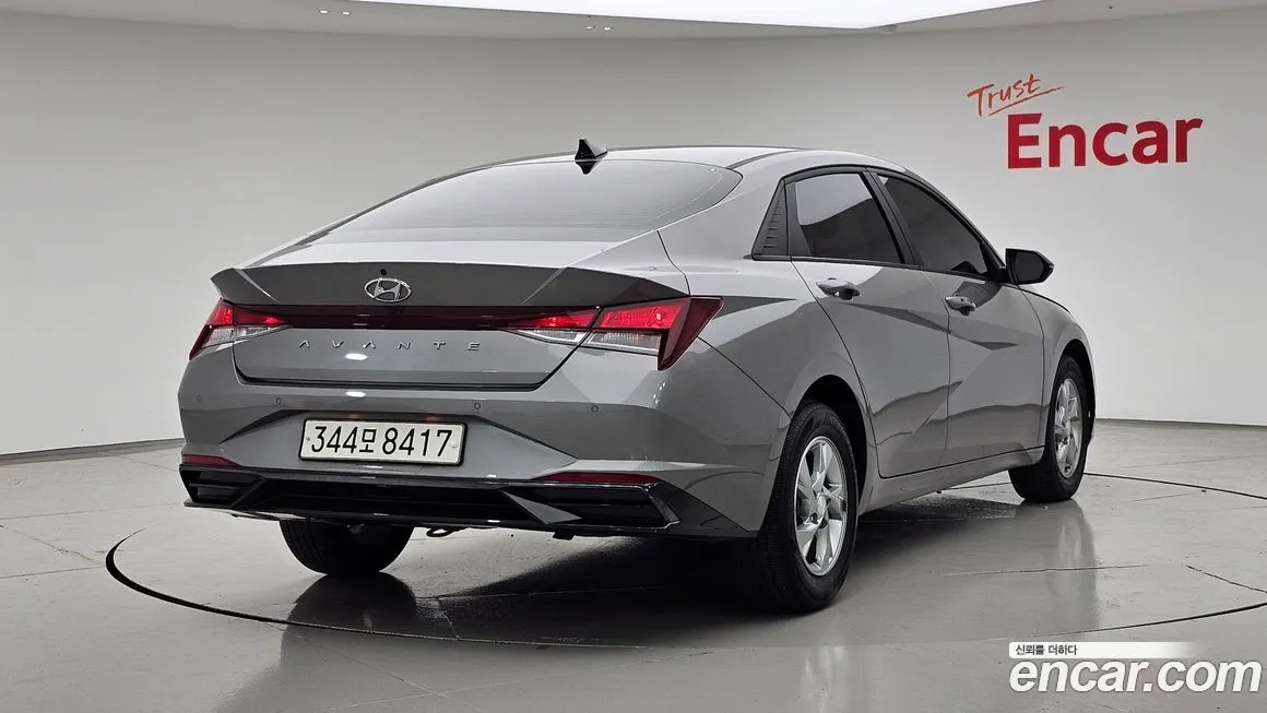 Hyundai AVANTE — фото 4