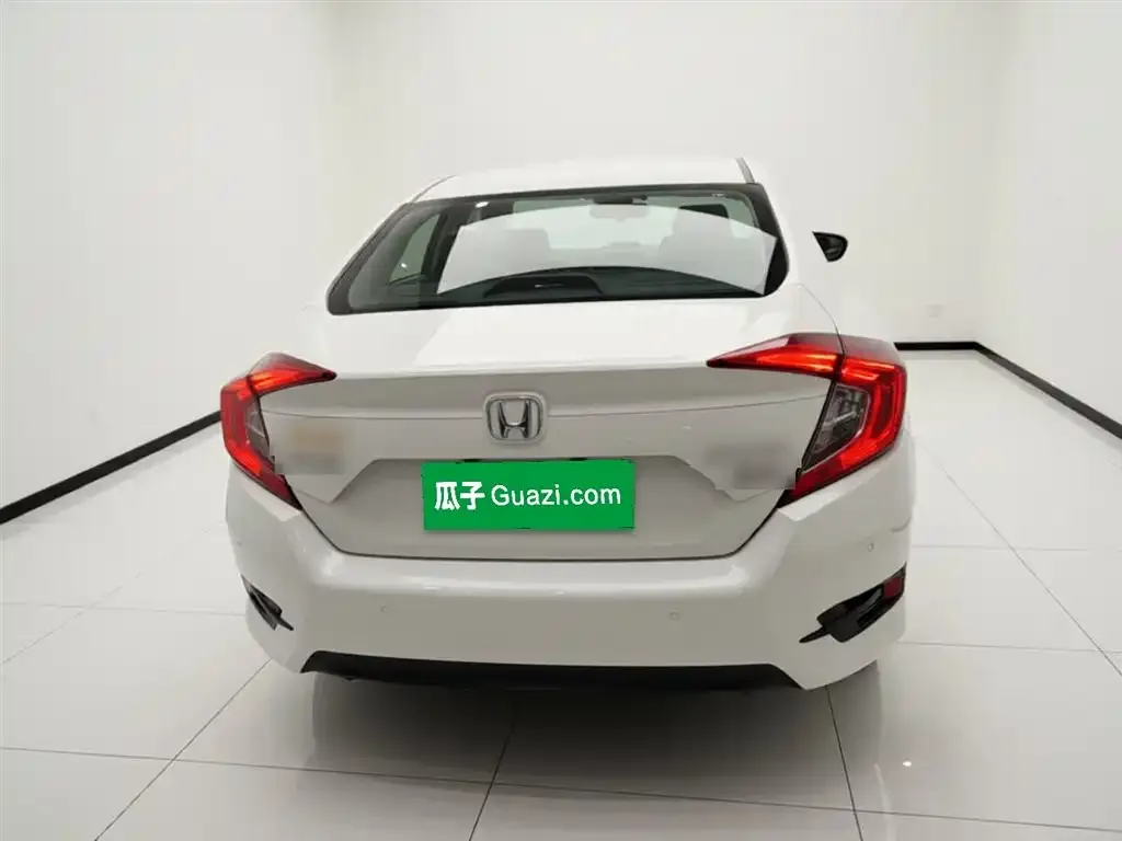 Honda Civic 2021 из CN, фото 2