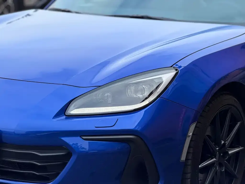 Subaru BRZ 2023 из CN, фото 2