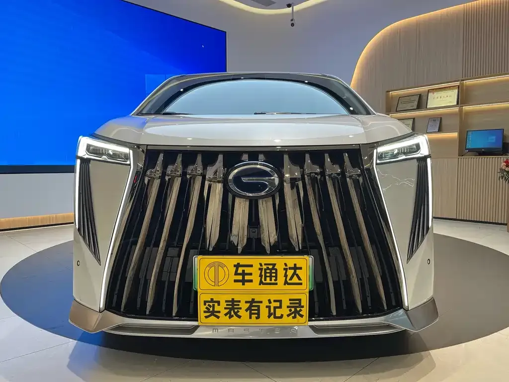 GAC Motor Trumpchi E9 — фото 7