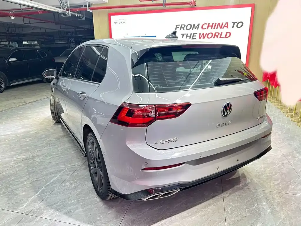 Volkswagen Golf 2022 из CN, фото 3
