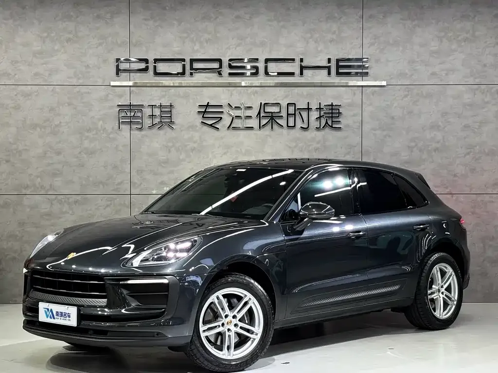 Porsche Macan — фото 1