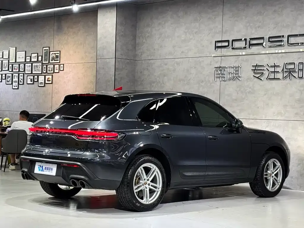 Porsche Macan — фото 6
